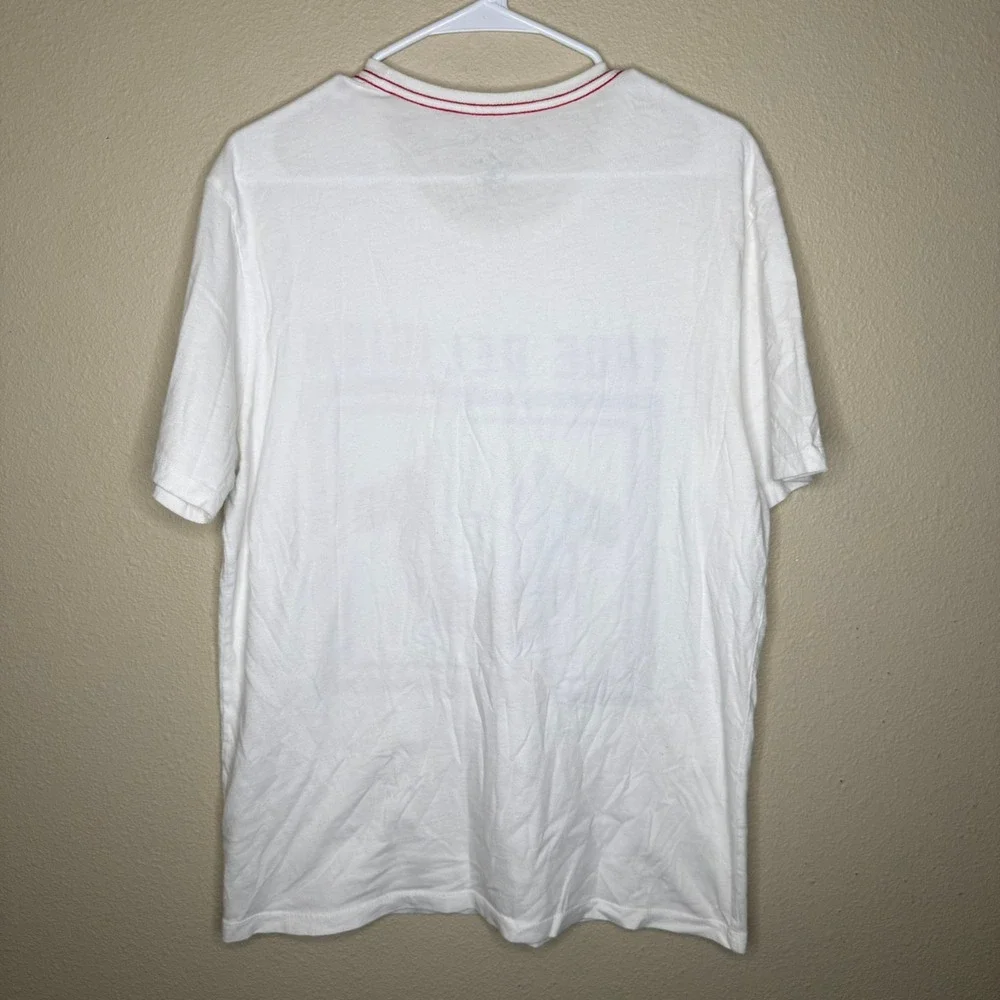True Religion Mens White Horseshoe Logo Graphic T-Shirt Red Black Size Large